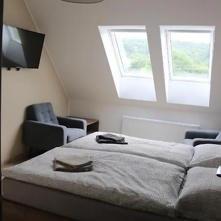 Penzion Apartmány LAMA *