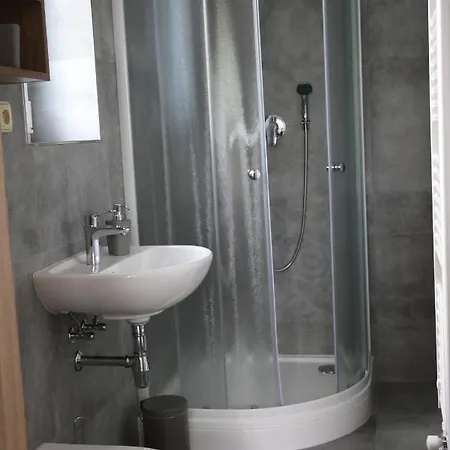 Apartmany Lama Гостевой дом